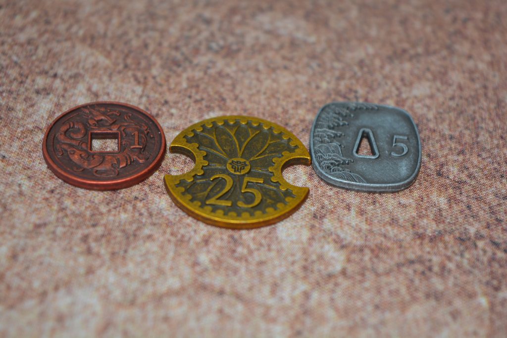 Detalle de las monedas de Harakiri